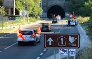 Kolone vozila stižu na skup u Podgorici