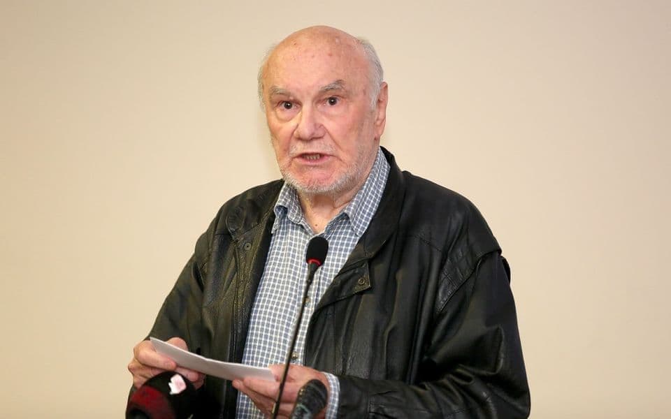 Nagrada za životno djelo Danilu Burzanu