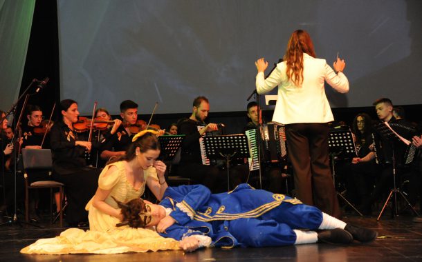 Muzičko scenski spektakl „Ljepotica i zvijer”  na sceni Nikšićkog pozorišta