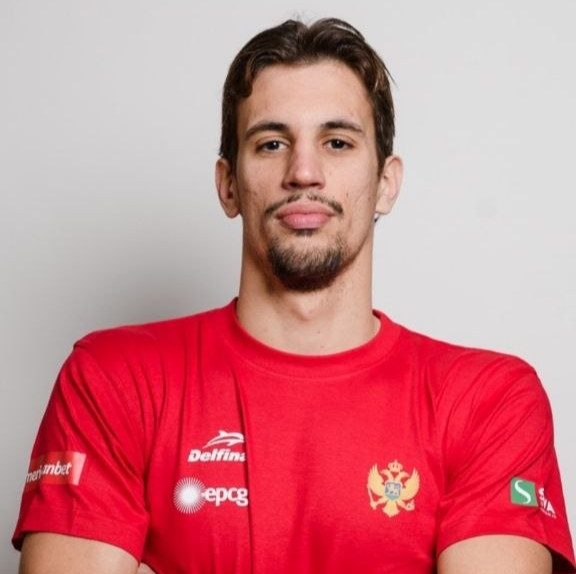 Martin Gardašević pojačao Taverny iz Pariza