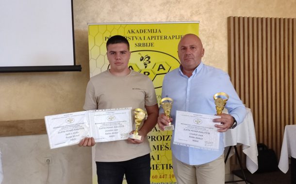 NIŽU SE ZLATNA ODLIČJA U KOLEKCIJI RATKA ALEKSIĆA